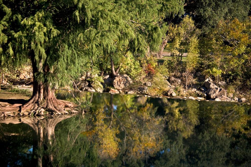 Blanco Riverside Cottages 外观 照片